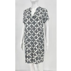 Mary Square Read Between The Lines Black and White Dress Size S
